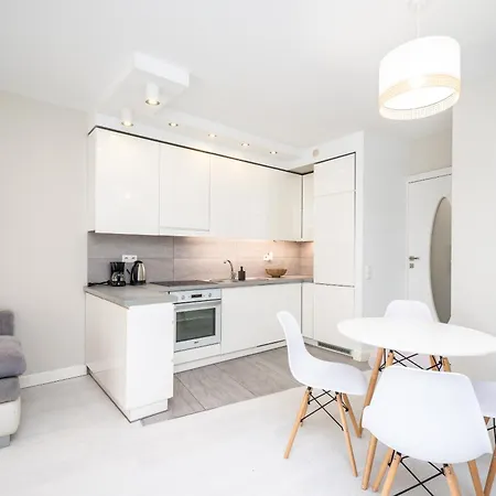 Rentplanet - Twardowskiego Apartment *