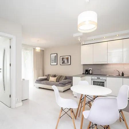 Rentplanet - Twardowskiego Apartment Krakow