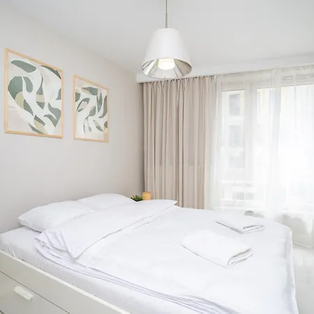 Rentplanet - Twardowskiego Apartment